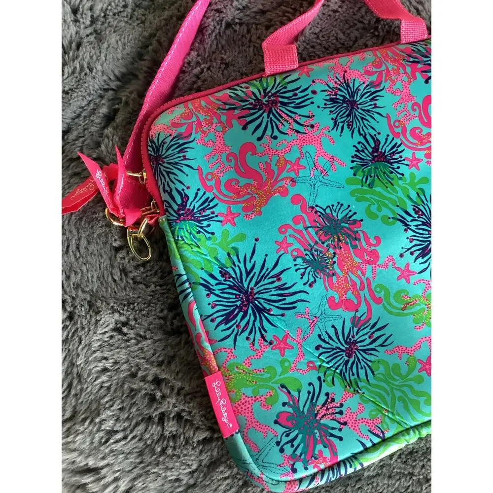 Lilly Pulitzer Dirty Shirley‎ Print Laptop Bag with Shoulder Strap Blue Pink
